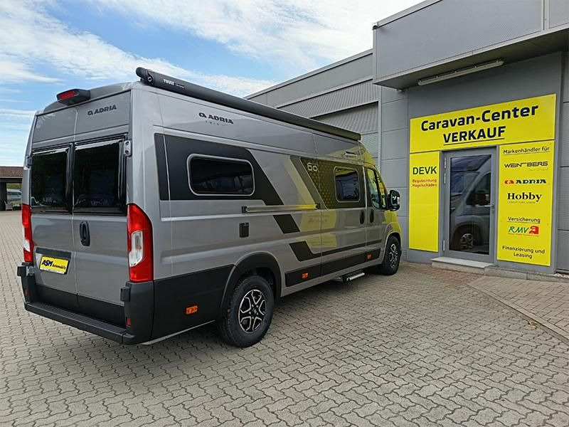 Adria Twin "60Y" 640 SGX 3,5 MAXI*JUBILEE*MARKISE*LED* - Кастенваген: фото 4 Adria Twin "60Y" 640 SGX 3,5 MAXI*JUBILEE*MARKISE*LED* - Кастенваген: фото 4