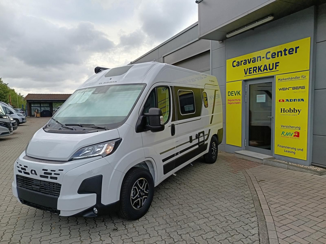Adria Twin ALL-IN 540 SP*AUTOMATIK*SAFETY*STYLE*SOFORT - Кастенваген: фото 3 Adria Twin ALL-IN 540 SP*AUTOMATIK*SAFETY*STYLE*SOFORT - Кастенваген: фото 3