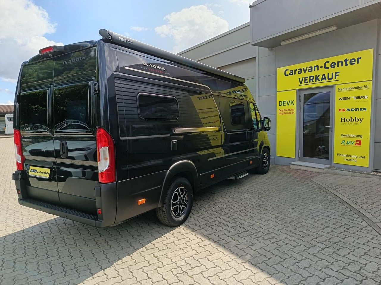 Adria Twin Edition 640 SGX Maxi 132kW*138L KÜHLSCHRANK - Кастенваген: фото 4 Adria Twin Edition 640 SGX Maxi 132kW*138L KÜHLSCHRANK - Кастенваген: фото 4