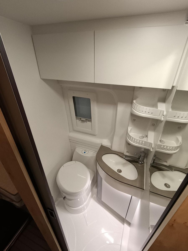 Кастенваген Clever Runner 636 2,2 165PS MJ2024*TRUMA C6 D + E*SHZ*: фото 18