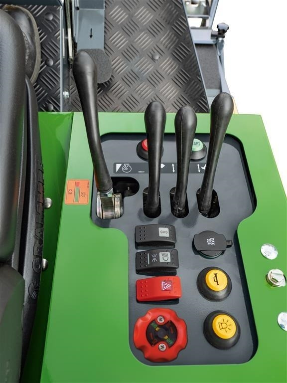 Amazone Profihopper 4WDi 1250 Smartline - Газонокосилка: фото 2 Amazone Profihopper 4WDi 1250 Smartline - Газонокосилка: фото 2