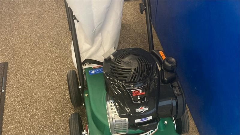 Billy Goat LB 352 EU Skubbemodel - Садовое оборудование: фото 1 Billy Goat LB 352 EU Skubbemodel - Садовое оборудование: фото 1