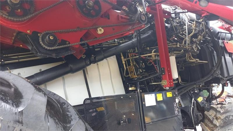 Case IH Axial Flow 9240 - Зерноуборочный комбайн: фото 5 Case IH Axial Flow 9240 - Зерноуборочный комбайн: фото 5