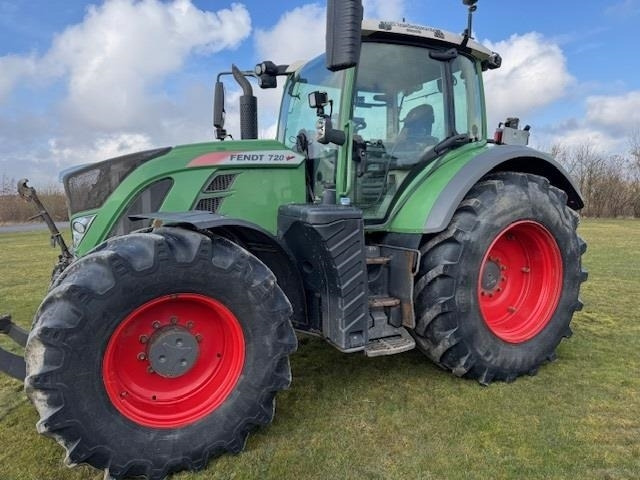 Fendt 720 Vario S4 Profi - Трактор: фото 1 Fendt 720 Vario S4 Profi - Трактор: фото 1