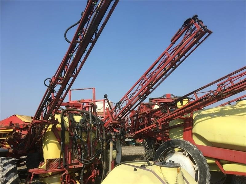 Hardi Mega 1200L 21m LPZ  - Навесной опрыскиватель: фото 1 Hardi Mega 1200L 21m LPZ  - Навесной опрыскиватель: фото 1