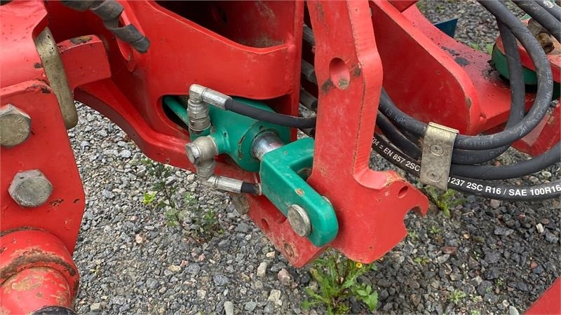 Kverneland EG 100-300-28 - Плуг: фото 3 Kverneland EG 100-300-28 - Плуг: фото 3