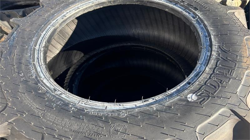 Mitas 420/70-24 - Шина для Коммунальной и специальной техники: фото 2 Mitas 420/70-24 - Шина для Коммунальной и специальной техники: фото 2