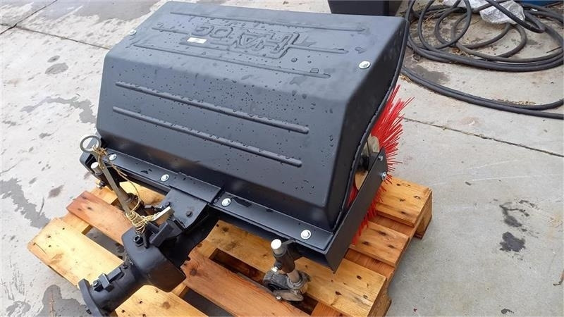 Nibbi 80cm Kost for Mak 4 og 5 - Коммунальный трактор: фото 3 Nibbi 80cm Kost for Mak 4 og 5 - Коммунальный трактор: фото 3