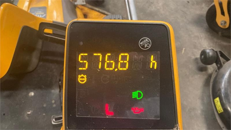 Stiga Park Pro 540IX 4WD 125 Combi Pro el. - Газонокосилка: фото 4 Stiga Park Pro 540IX 4WD 125 Combi Pro el. - Газонокосилка: фото 4