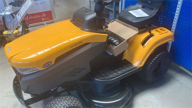 Stiga Tornado 5108 - Коммунальный трактор: фото 1 Stiga Tornado 5108 - Коммунальный трактор: фото 1