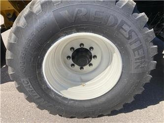 Vredestein 600/55 R26.5 - Шина для Сельскохозяйственной техники: фото 1 Vredestein 600/55 R26.5 - Шина для Сельскохозяйственной техники: фото 1