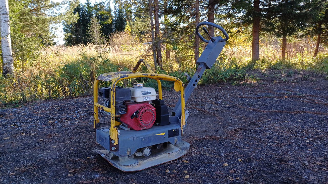 Atlas Copco LG160 - Виброплита: фото 1 Atlas Copco LG160 - Виброплита: фото 1