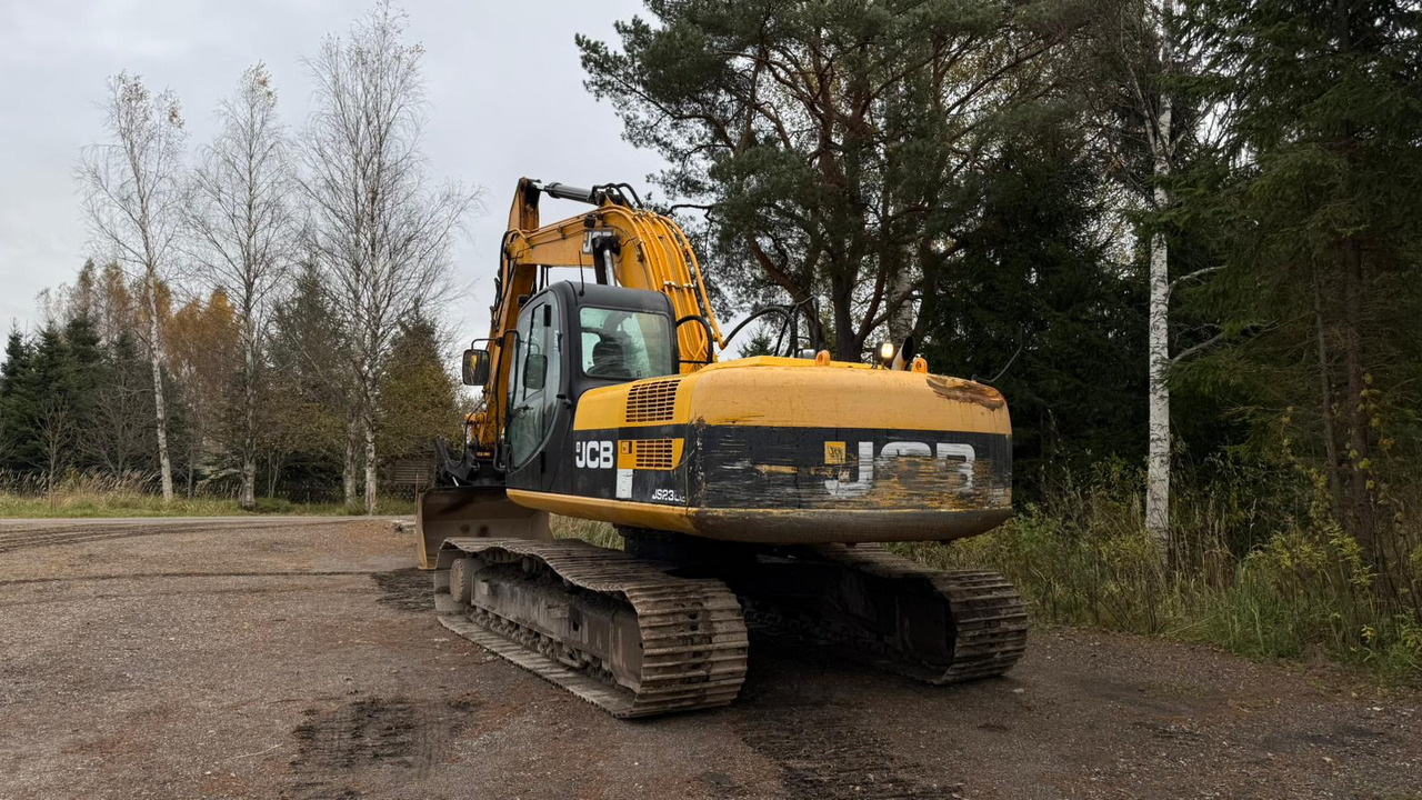 JCB JS210LC - Гусеничный экскаватор: фото 3 JCB JS210LC - Гусеничный экскаватор: фото 3