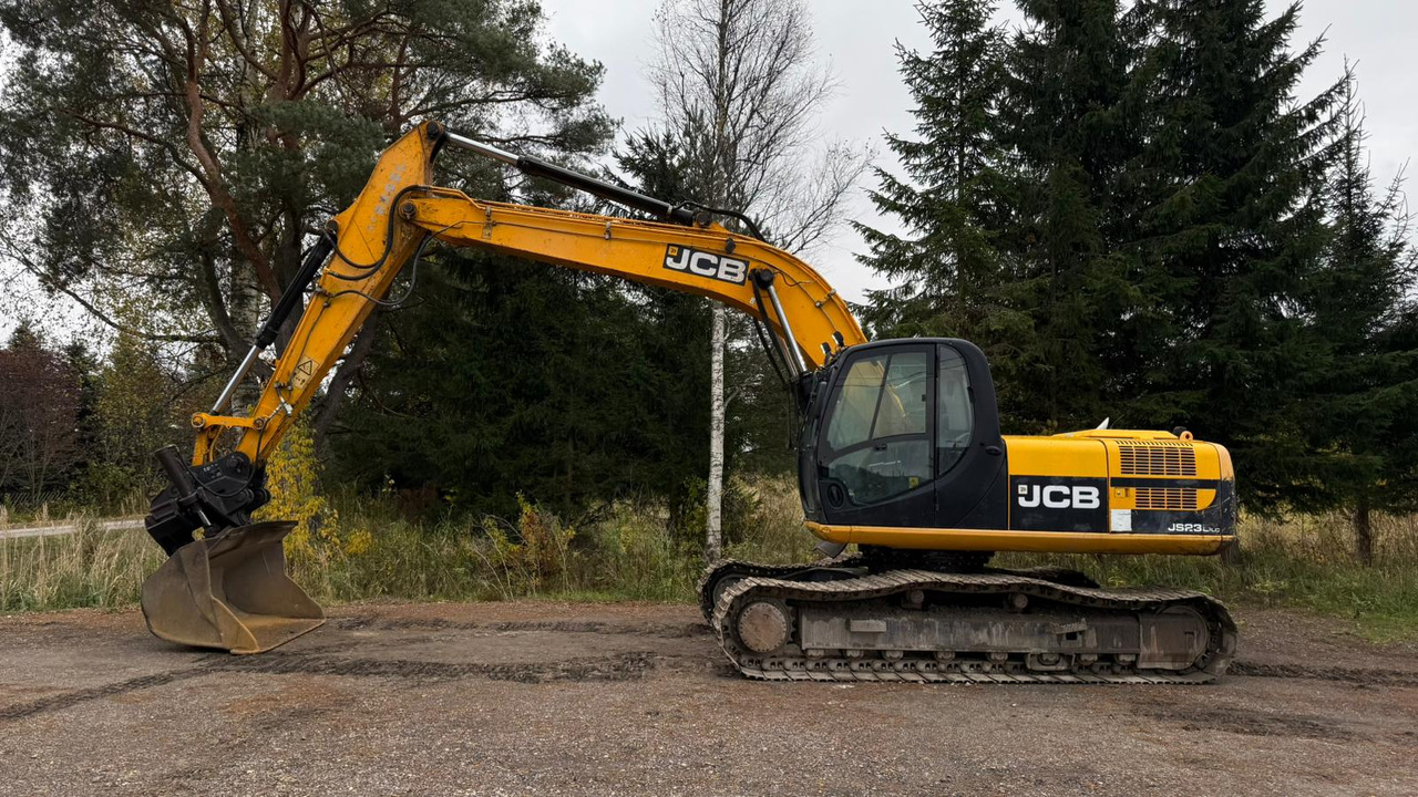 JCB JS210LC - Гусеничный экскаватор: фото 2 JCB JS210LC - Гусеничный экскаватор: фото 2