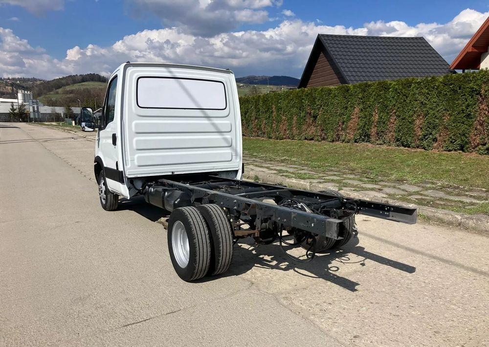 Iveco DAILY 35C13 ramo do zabudowy kiper wywrotka - Грузовик-шасси: фото 3 Iveco DAILY 35C13 ramo do zabudowy kiper wywrotka - Грузовик-шасси: фото 3