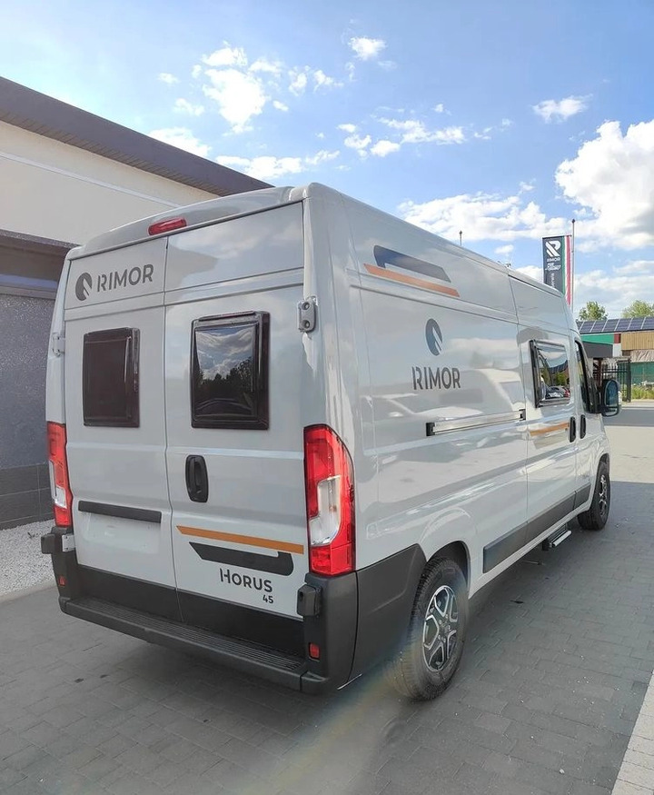 Fiat Ducato Rimor Horus 45 NEW AUTOMAT Grau Truma Diesel Lampen FULL LED 4-Sitzer - Кастенваген: фото 5 Fiat Ducato Rimor Horus 45 NEW AUTOMAT Grau Truma Diesel Lampen FULL LED 4-Sitzer - Кастенваген: фото 5