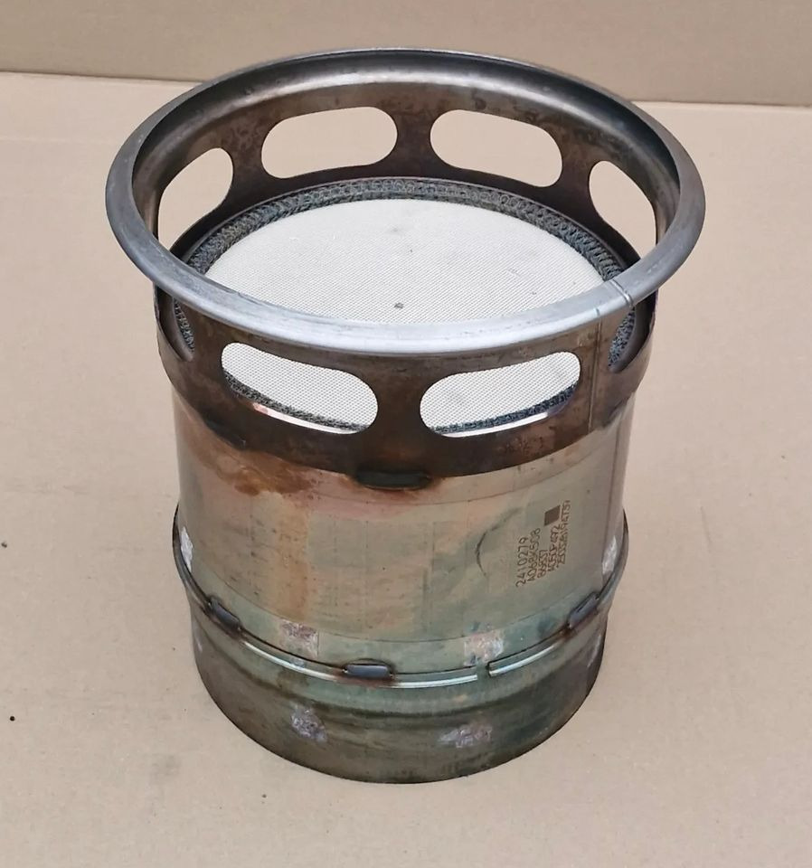 DAF XF XG FILTR CZĄSTEK STAŁYCH DPF 2410279 - Глушитель/ Выхлопная система для Грузовиков: фото 1 DAF XF XG FILTR CZĄSTEK STAŁYCH DPF 2410279 - Глушитель/ Выхлопная система для Грузовиков: фото 1