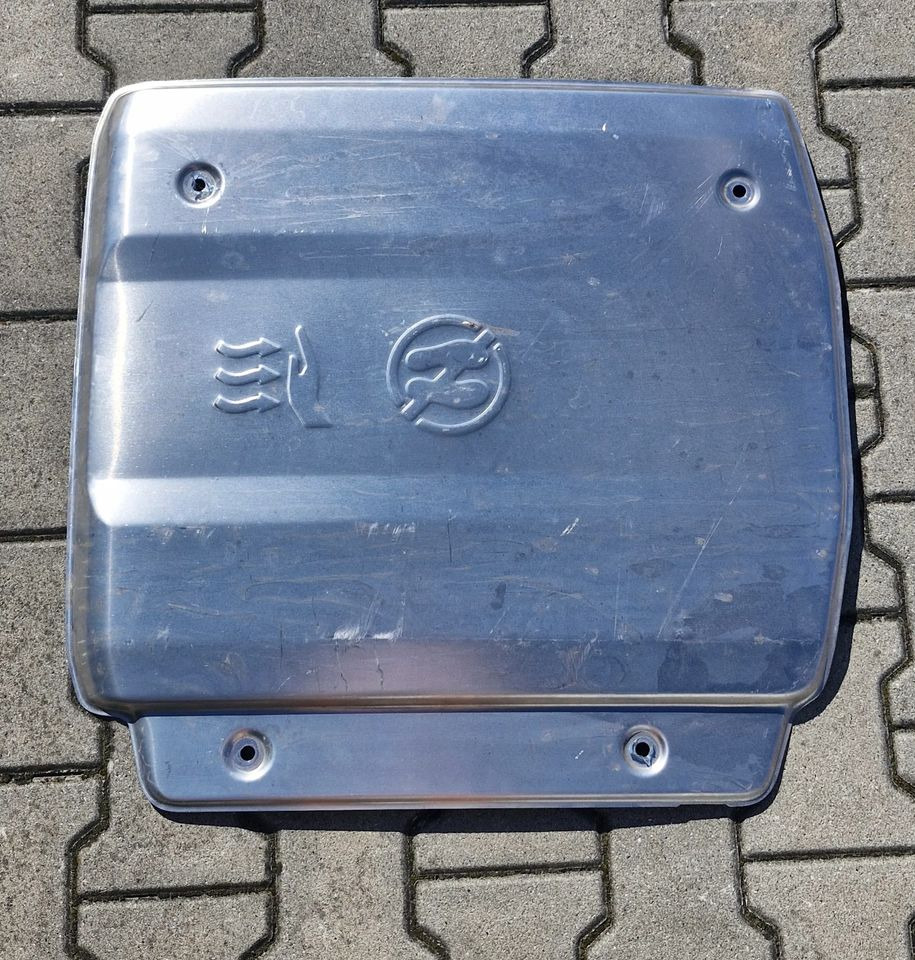 DAF XG XF BLACHA OSŁONA KATALIZATORA NOWA - Глушитель/ Выхлопная система для Грузовиков: фото 1 DAF XG XF BLACHA OSŁONA KATALIZATORA NOWA - Глушитель/ Выхлопная система для Грузовиков: фото 1