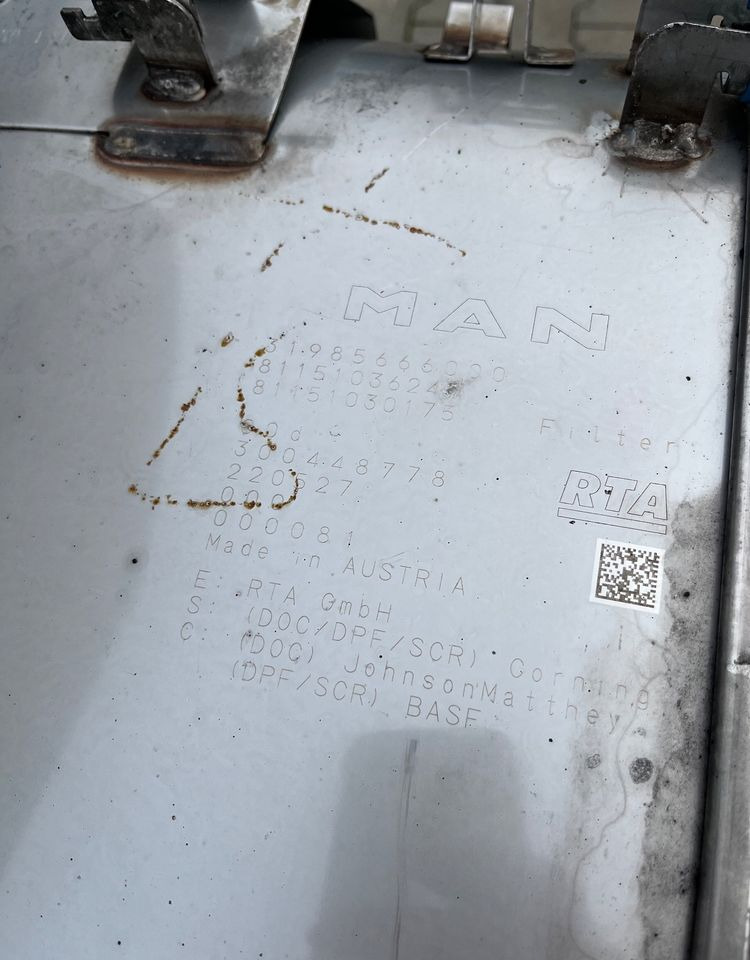 Katalizator MAN TGX TGS lift wydech tłumik - Глушитель/ Выхлопная система для Грузовиков: фото 4 Katalizator MAN TGX TGS lift wydech tłumik - Глушитель/ Выхлопная система для Грузовиков: фото 4