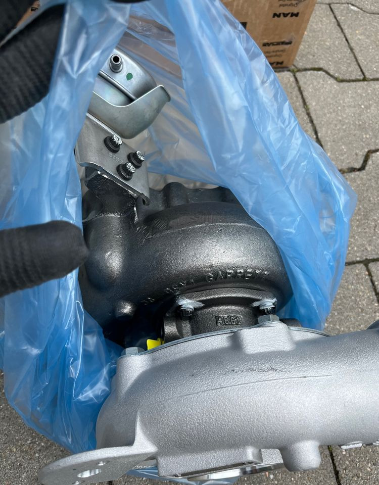 NOWA turbosprężarka MAN TGX TGS euro 6 D26 turbina - Двигатель для Грузовиков: фото 3 NOWA turbosprężarka MAN TGX TGS euro 6 D26 turbina - Двигатель для Грузовиков: фото 3