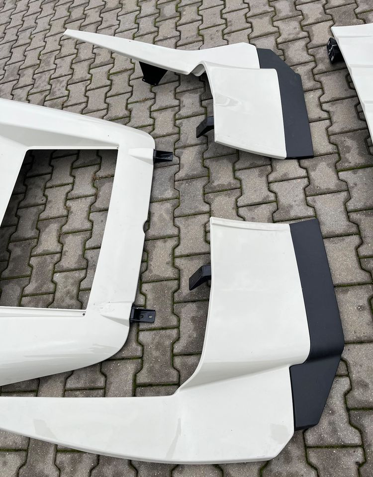 NOWY komplet spoilerów MAN TGX TG3 lift GM owiewki spoilery z gumami - Кузов и экстерьер для Грузовиков: фото 3 NOWY komplet spoilerów MAN TGX TG3 lift GM owiewki spoilery z gumami - Кузов и экстерьер для Грузовиков: фото 3