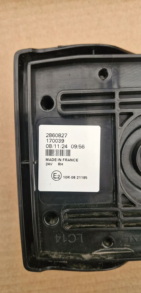 SCANIA R S LAMPA TYLNA LED NOWA - Свет/ Освещение: фото 3 SCANIA R S LAMPA TYLNA LED NOWA - Свет/ Освещение: фото 3