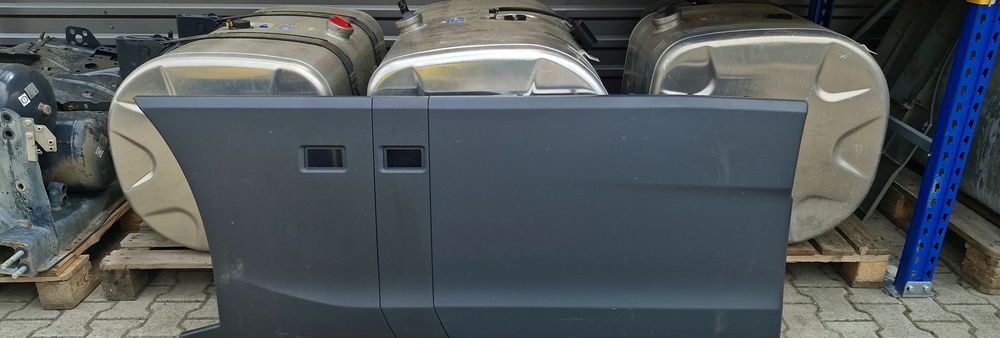 SCANIA R S SPOILER ZABUDOWA MIĘDZOSIOWA NOWA - Кузов и экстерьер: фото 1 SCANIA R S SPOILER ZABUDOWA MIĘDZOSIOWA NOWA - Кузов и экстерьер: фото 1