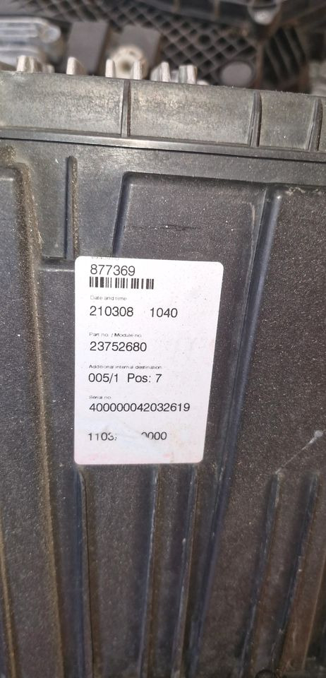 VOLVO FH5 LAMPA PRZEDNIA FULL LED 23752680 23752678 24056515 - Передняя фара для Грузовиков: фото 4 VOLVO FH5 LAMPA PRZEDNIA FULL LED 23752680 23752678 24056515 - Передняя фара для Грузовиков: фото 4