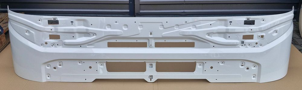 VOLVO FM5 ATRAPA MASKA - Кузов и экстерьер: фото 1 VOLVO FM5 ATRAPA MASKA - Кузов и экстерьер: фото 1