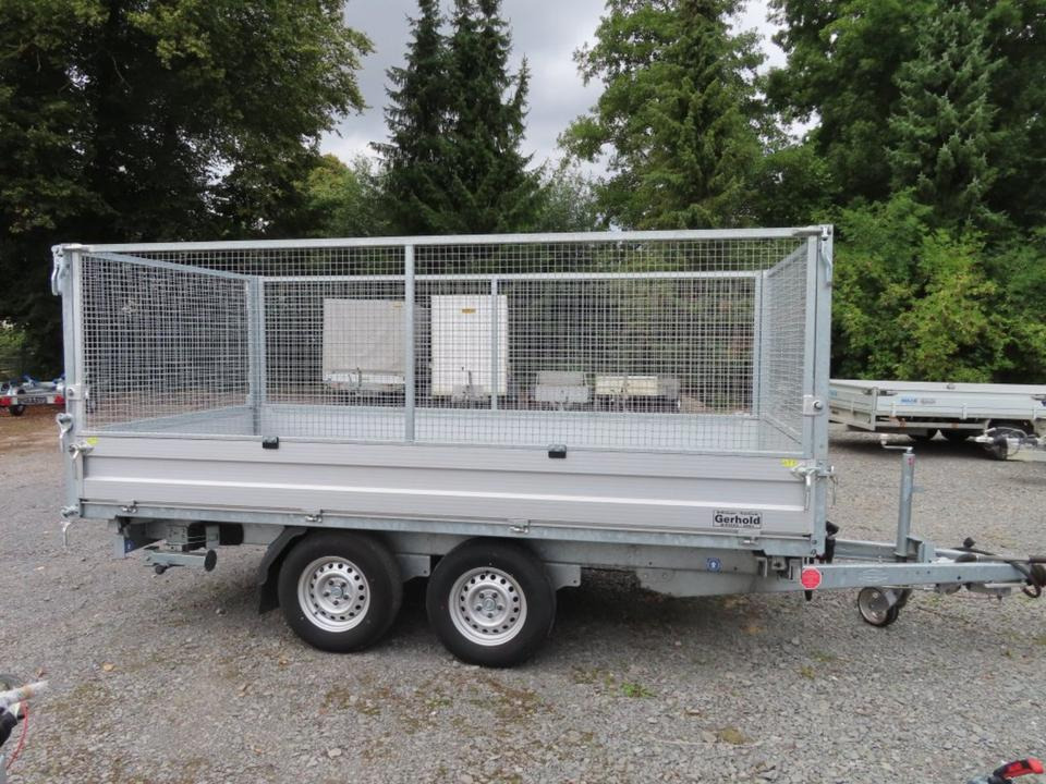 Böckmann DK-AL 3718/35 P PKW Anhänger Dreiseitenkipper 3,5 to. - Самосвальный прицеп: фото 4 Böckmann DK-AL 3718/35 P PKW Anhänger Dreiseitenkipper 3,5 to. - Самосвальный прицеп: фото 4