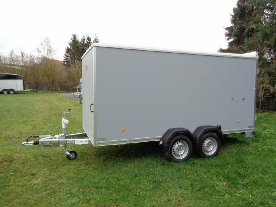 Böckmann PKW-Anhänger, 2,7 to. Koffer, 100 km/h - Прицеп-фургон: фото 1 Böckmann PKW-Anhänger, 2,7 to. Koffer, 100 km/h - Прицеп-фургон: фото 1