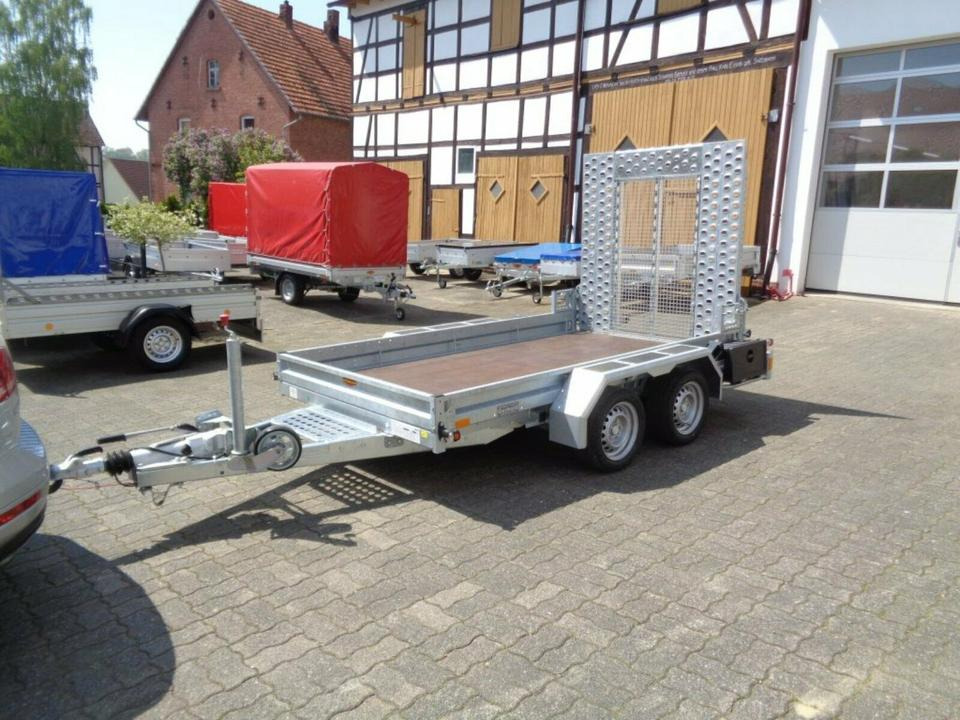 Böckmann PKW-Anhänger, Baumaschinentransporter, 2,7 to. 100 km/h - Прицеп для спецтехники: фото 2 Böckmann PKW-Anhänger, Baumaschinentransporter, 2,7 to. 100 km/h - Прицеп для спецтехники: фото 2