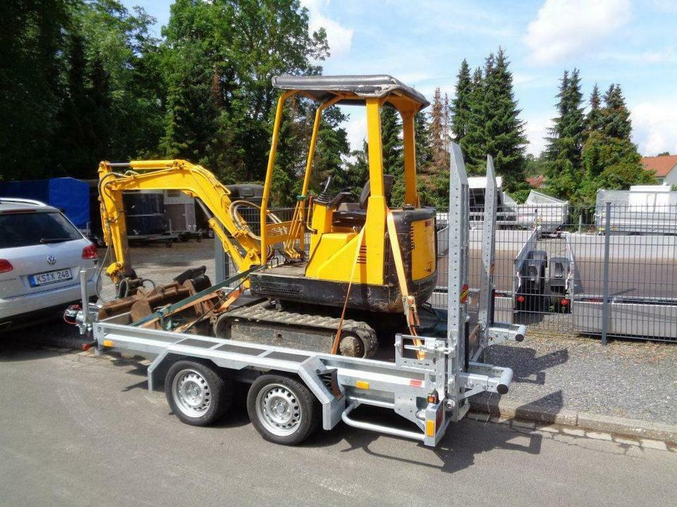 Böckmann, PKW-Anhänger, Baumaschinentransporter, 3,5 to. 100 km/h - Прицеп для спецтехники: фото 2 Böckmann, PKW-Anhänger, Baumaschinentransporter, 3,5 to. 100 km/h - Прицеп для спецтехники: фото 2