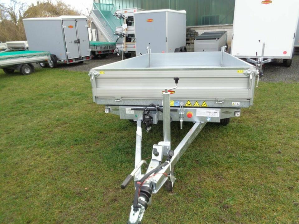Böckmann PKW-Anhänger E-Pumpe Dreiseitenkipper 2,7 to Blechcover - Самосвальный прицеп: фото 5 Böckmann PKW-Anhänger E-Pumpe Dreiseitenkipper 2,7 to Blechcover - Самосвальный прицеп: фото 5