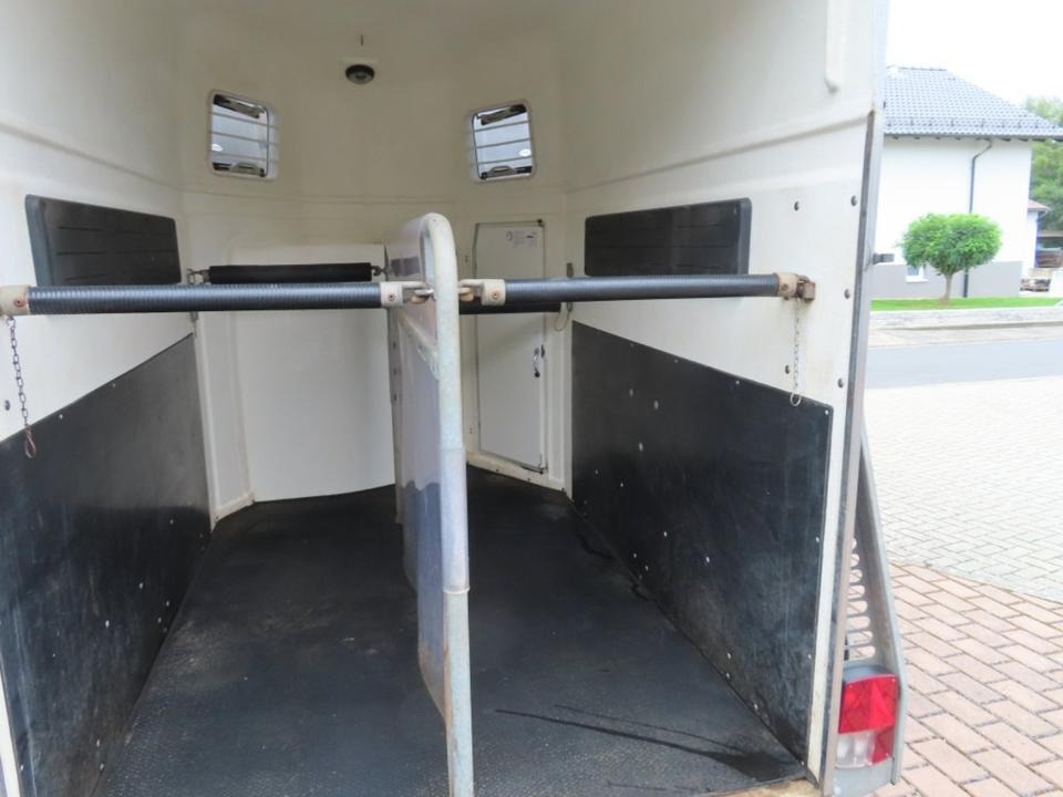 Böckmann Pferdeanhänger, Comfort, Sattelkammer.ALUBODEN,100 km/h - Прицеп-коневоз: фото 4 Böckmann Pferdeanhänger, Comfort, Sattelkammer.ALUBODEN,100 km/h - Прицеп-коневоз: фото 4
