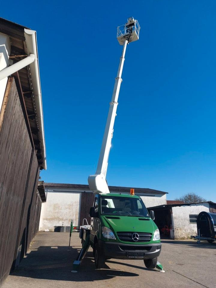 Mercedes Wumag Arbeitsbühne Hubsteiger Hebebühne 3,5t 22m - Грузовик с подъемником: фото 3 Mercedes Wumag Arbeitsbühne Hubsteiger Hebebühne 3,5t 22m - Грузовик с подъемником: фото 3