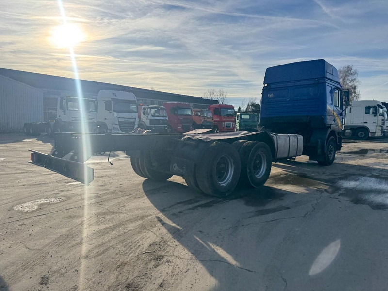 MAN 26.410 (BIG AXLE / 10 TIRES / 6X4 / 6 CYLINDER / MANUAL GEARBOX) - Грузовик-шасси: фото 5 MAN 26.410 (BIG AXLE / 10 TIRES / 6X4 / 6 CYLINDER / MANUAL GEARBOX) - Грузовик-шасси: фото 5