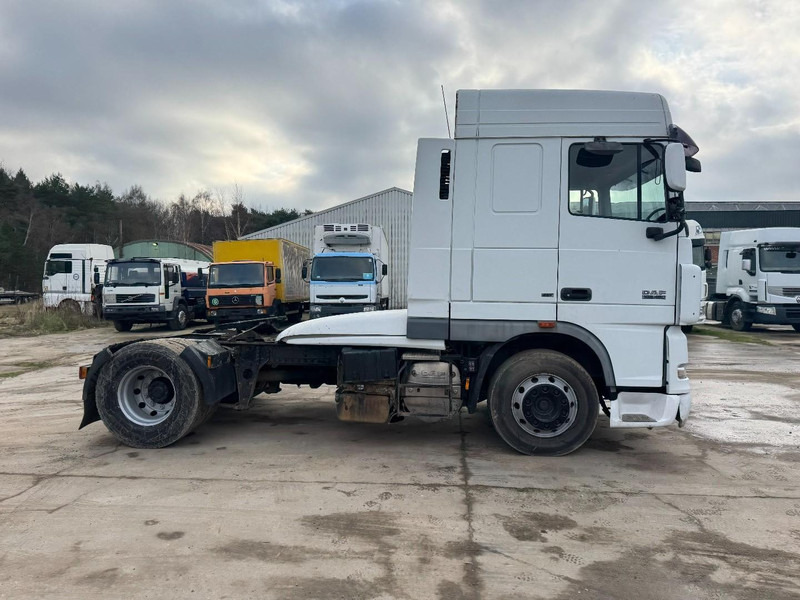 DAF 105 XF 460 Space Cab (GOOD CONDITION / BON ETAT / 2012 !!!) - Тягач: фото 4 DAF 105 XF 460 Space Cab (GOOD CONDITION / BON ETAT / 2012 !!!) - Тягач: фото 4
