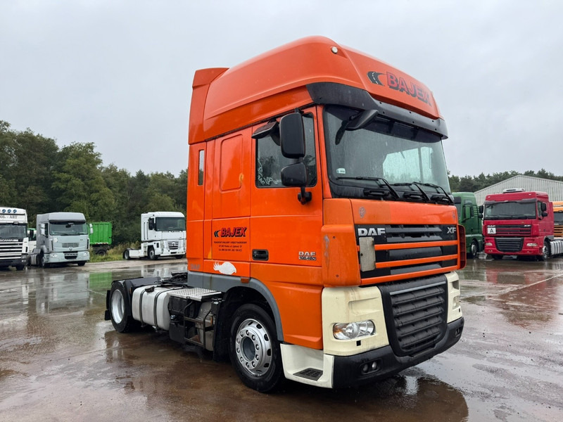 DAF 105 XF 460 Super Space Cab (PERFECT CONDITION / PARFAIT ETAT) - Тягач: фото 3 DAF 105 XF 460 Super Space Cab (PERFECT CONDITION / PARFAIT ETAT) - Тягач: фото 3