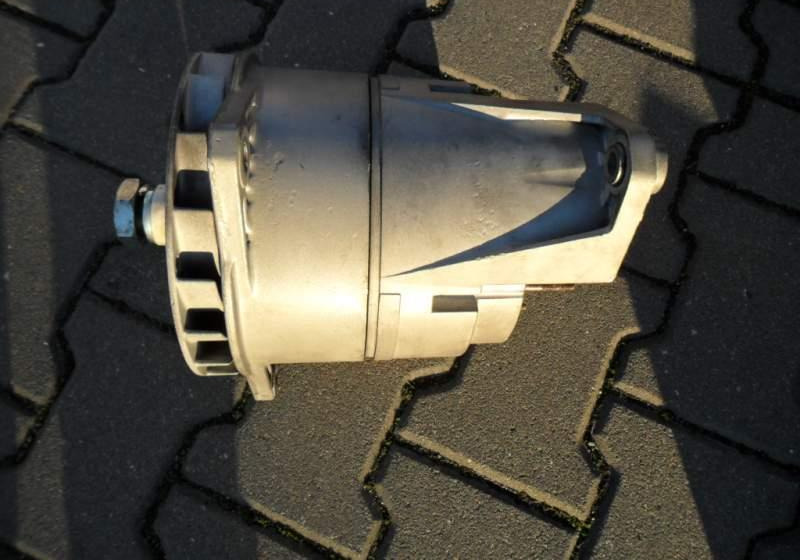 Wszystkie Alternator Bosz 24v ,140 A - Генератор для Автобусов: фото 2 Wszystkie Alternator Bosz 24v ,140 A - Генератор для Автобусов: фото 2