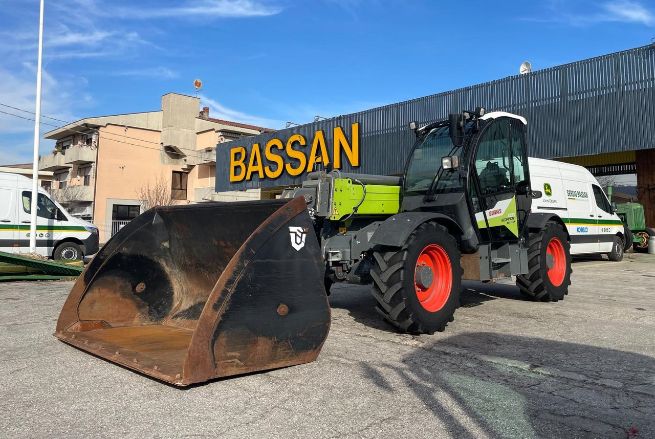 CLAAS TELESCOPICO SCORPION 10.33 - Телескопический погрузчик: фото 1 CLAAS TELESCOPICO SCORPION 10.33 - Телескопический погрузчик: фото 1