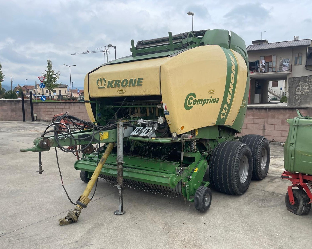 KRONE ROTOPRESSA V 180 XC - Пресс-подборщик рулонный: фото 1 KRONE ROTOPRESSA V 180 XC - Пресс-подборщик рулонный: фото 1