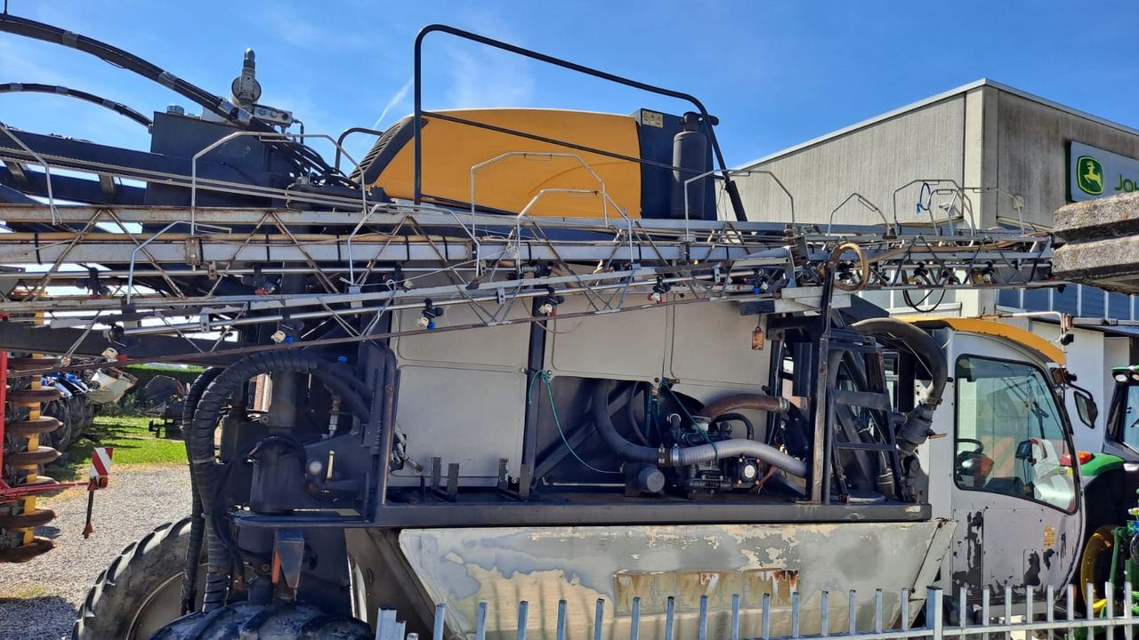 MAZZOTTI IRRORATORE SEMOVENTE IBIS PIRALIDE MAIS 2000 - Самоходный опрыскиватель: фото 3 MAZZOTTI IRRORATORE SEMOVENTE IBIS PIRALIDE MAIS 2000 - Самоходный опрыскиватель: фото 3