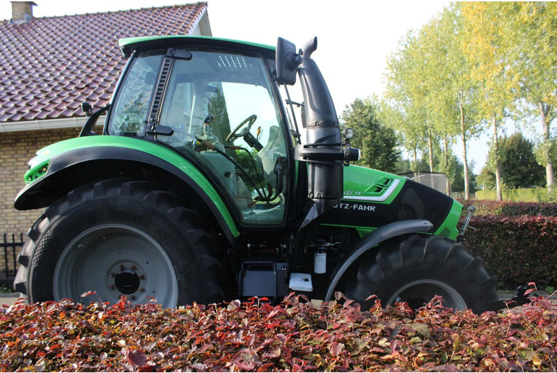 Deutz-Fahr 6.140.4 - Трактор: фото 2 Deutz-Fahr 6.140.4 - Трактор: фото 2