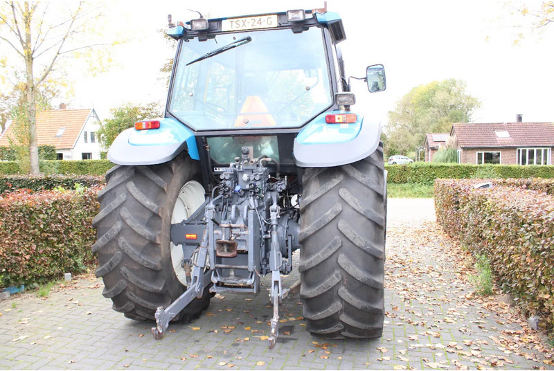 New Holland 8360 - Трактор: фото 4 New Holland 8360 - Трактор: фото 4