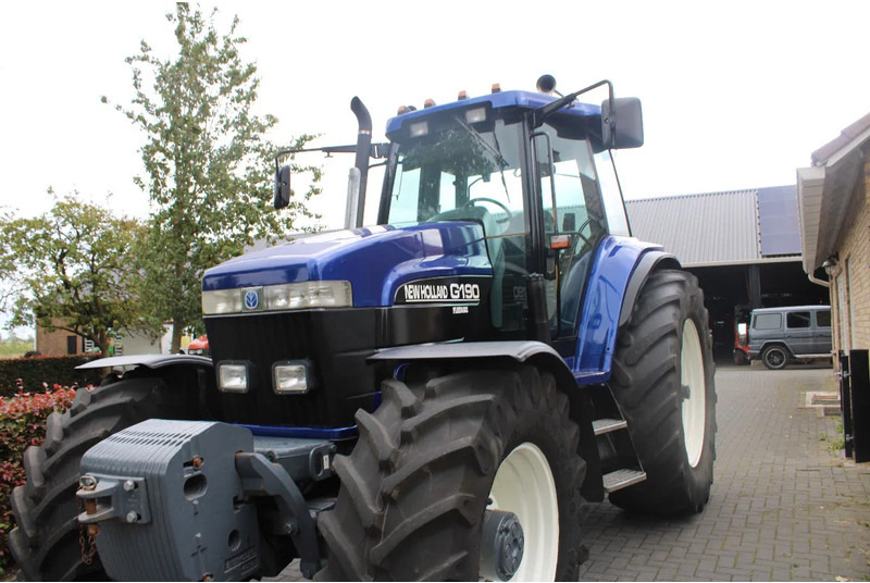 New Holland G 190 - Трактор: фото 4 New Holland G 190 - Трактор: фото 4