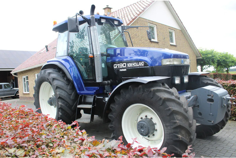 New Holland G 190 - Трактор: фото 1 New Holland G 190 - Трактор: фото 1