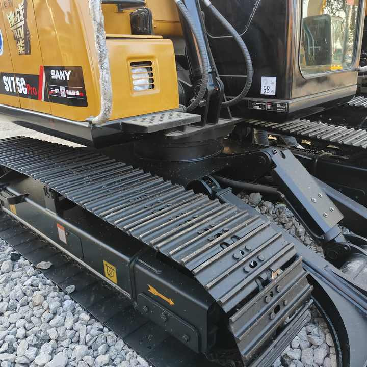 China Brand Used Sany Sy75c Mini Excavator 6ton Crawler Earth Digger Machine for Sale - Мини-экскаватор: фото 3 China Brand Used Sany Sy75c Mini Excavator 6ton Crawler Earth Digger Machine for Sale - Мини-экскаватор: фото 3