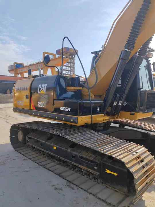 Durable Second Hand Machine Original Used Caterpillar Excavator CAT 330D2 USED 329D2 320D2 325D 315D Excavator - Гусеничный экскаватор: фото 5 Durable Second Hand Machine Original Used Caterpillar Excavator CAT 330D2 USED 329D2 320D2 325D 315D Excavator - Гусеничный экскаватор: фото 5