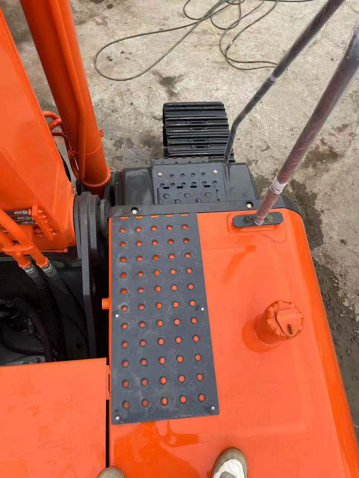 Гусеничный экскаватор HITACHI 350-5g: фото 10